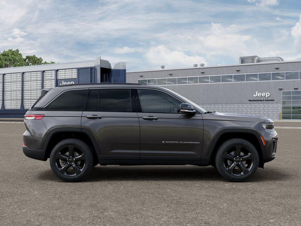 New 2026 Baltic Gray Metallic Clear-Coat Exterior Paint Jeep GRAND CHEROKEE LIMITED 4X4 image 21