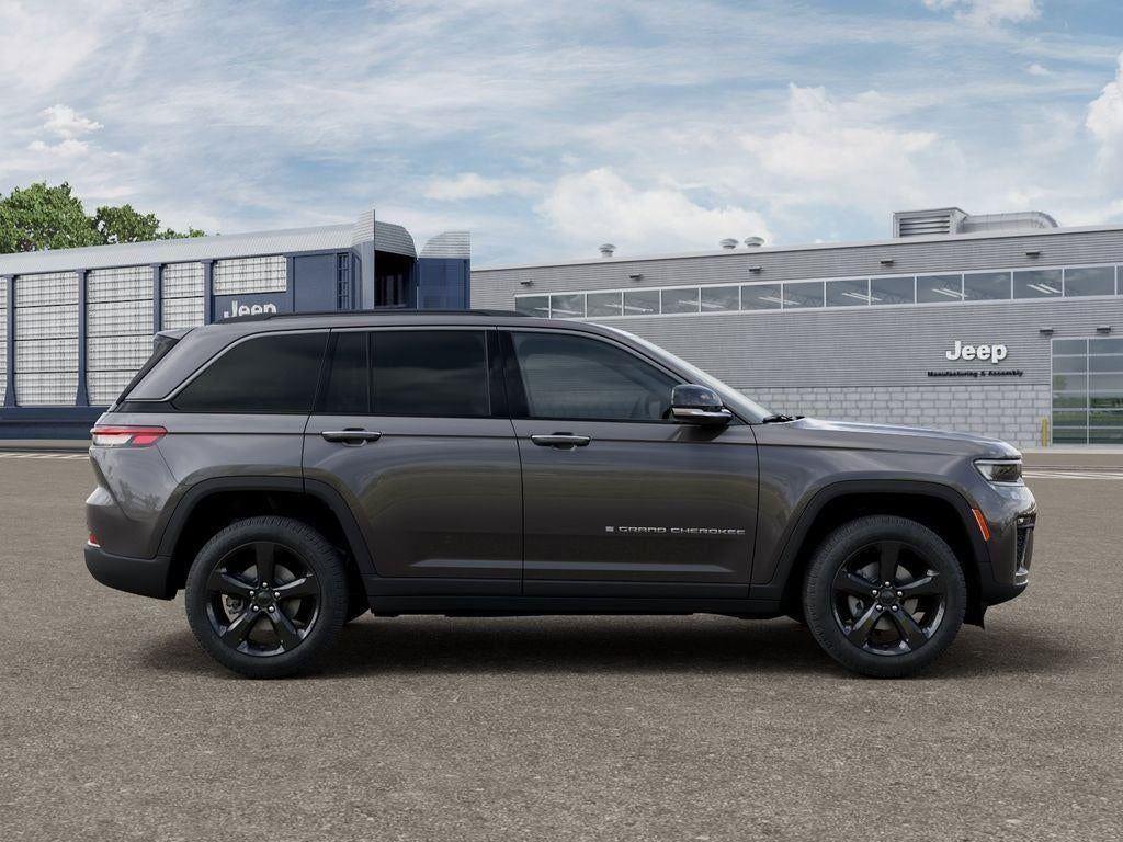 New 2026 Baltic Gray Metallic Clear-Coat Exterior Paint Jeep GRAND CHEROKEE LIMITED 4X4 image 8