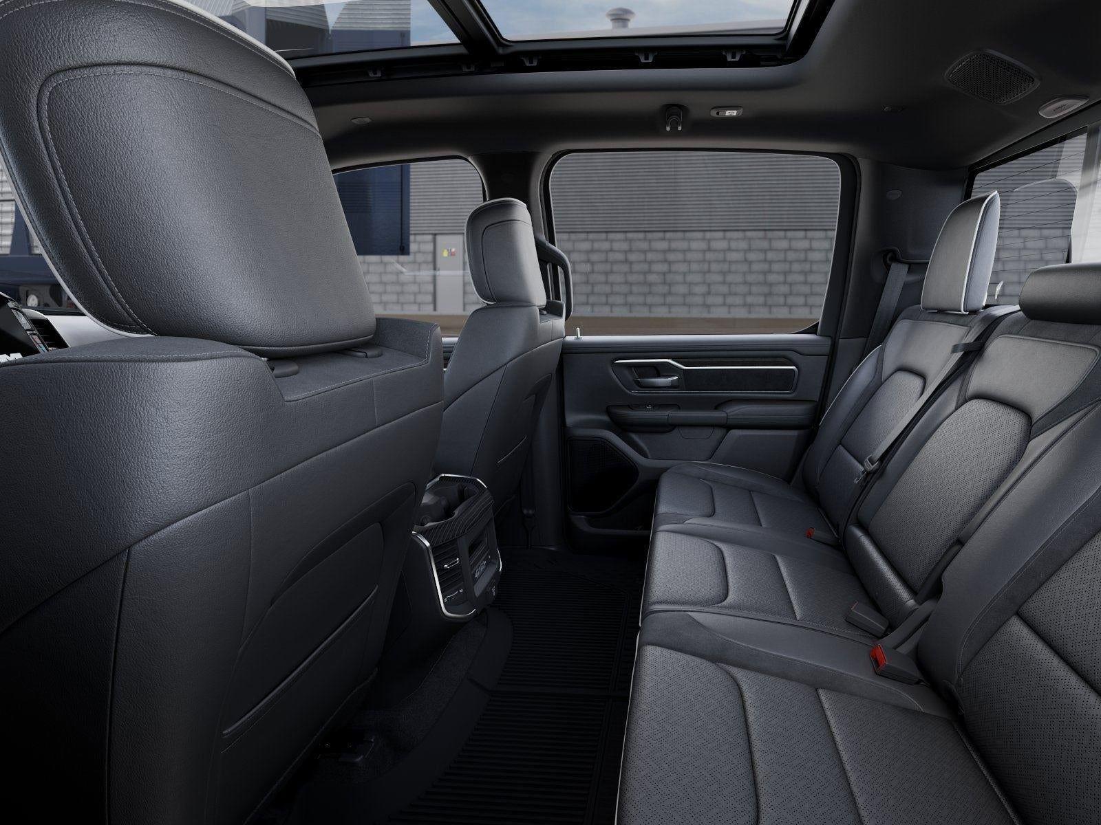 New 2026 Diamond Black Crystal Pearl-Coat Exterior Paint RAM RAM 1500 LARAMIE CREW CAB 4X4 image 49