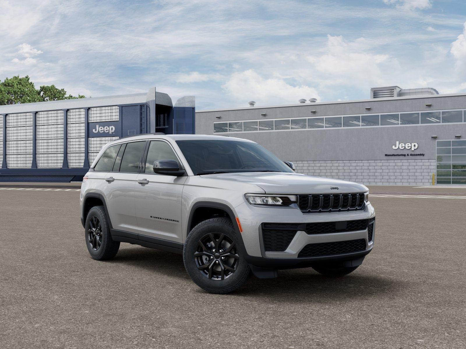 New 2026 Silver Zynith Exterior Paint Jeep GRAND CHEROKEE LAREDO ALTITUDE image 31