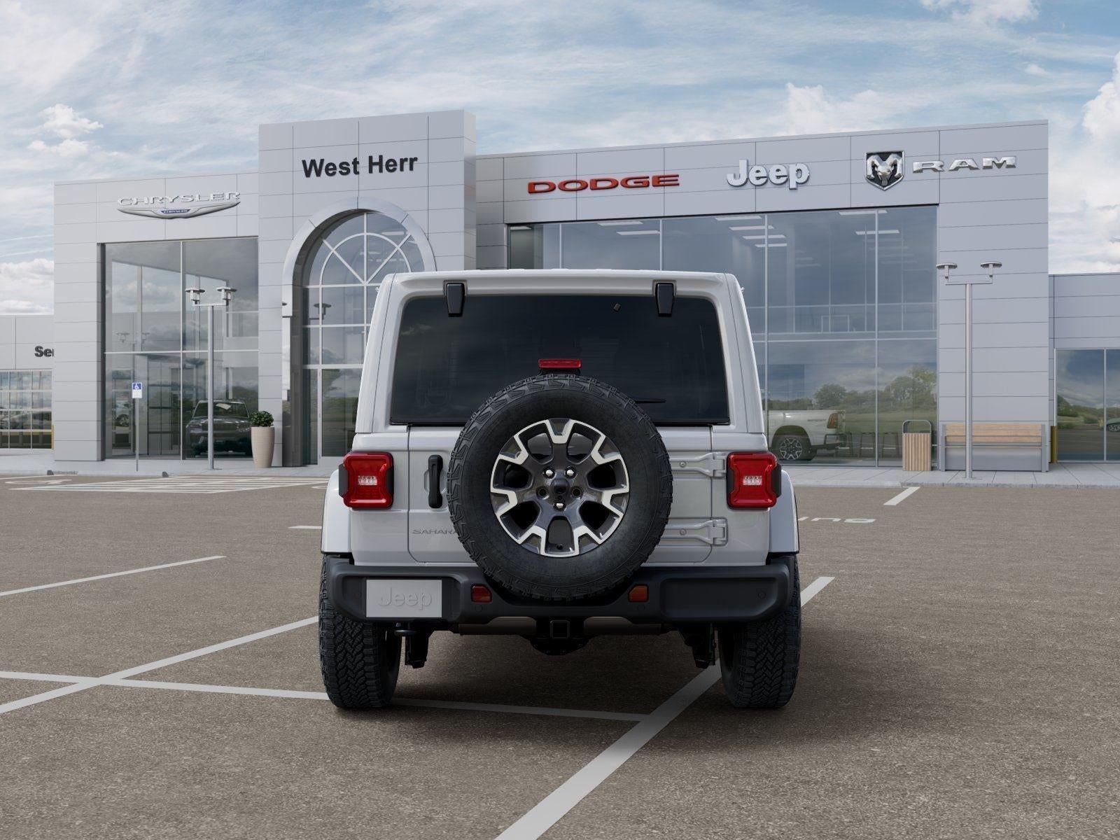New 2026 Bright White Clear-Coat Exterior Paint Jeep WRANGLER 4-DOOR SAHARA image 33