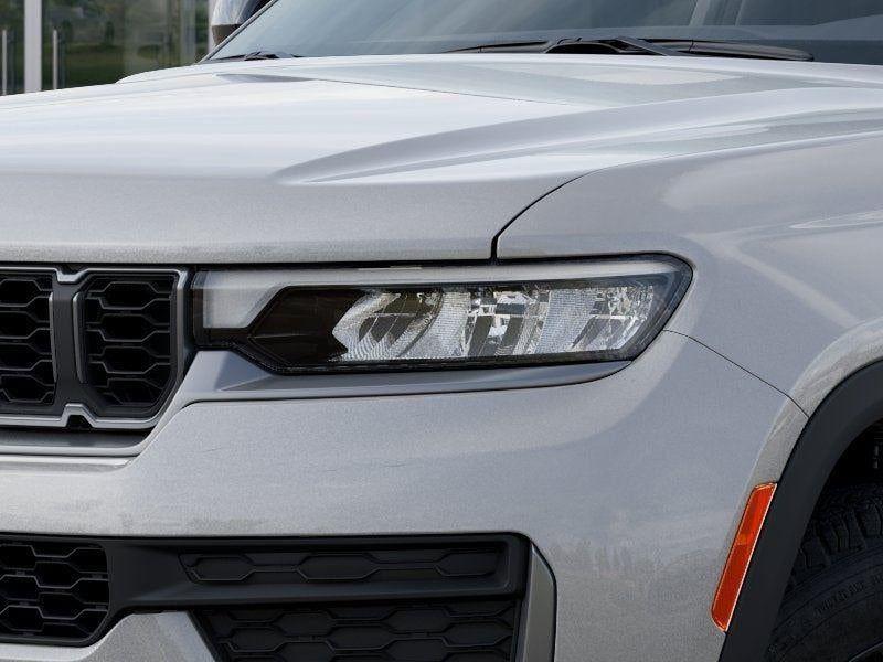 New 2026 Silver Zynith Exterior Paint Jeep GRAND CHEROKEE L LAREDO ALTITU image 36