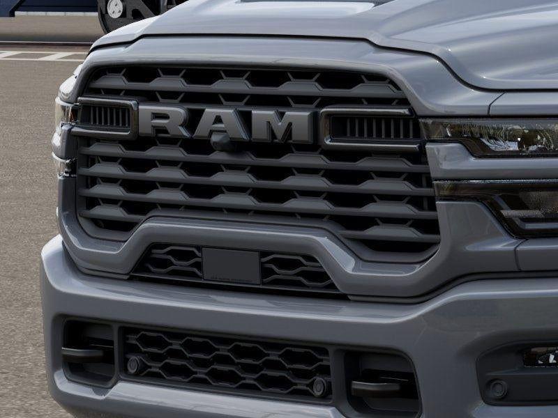 New 2026 Ceramic Gray Clear-Coat Exterior Paint RAM RAM 2500 BLACK EXPRESS CREW CA image 37