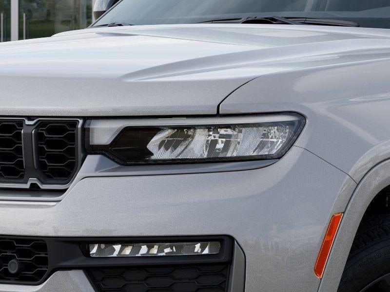 New 2026 Silver Zynith Exterior Paint Jeep GRAND CHEROKEE LIMITED RESERVE image 36