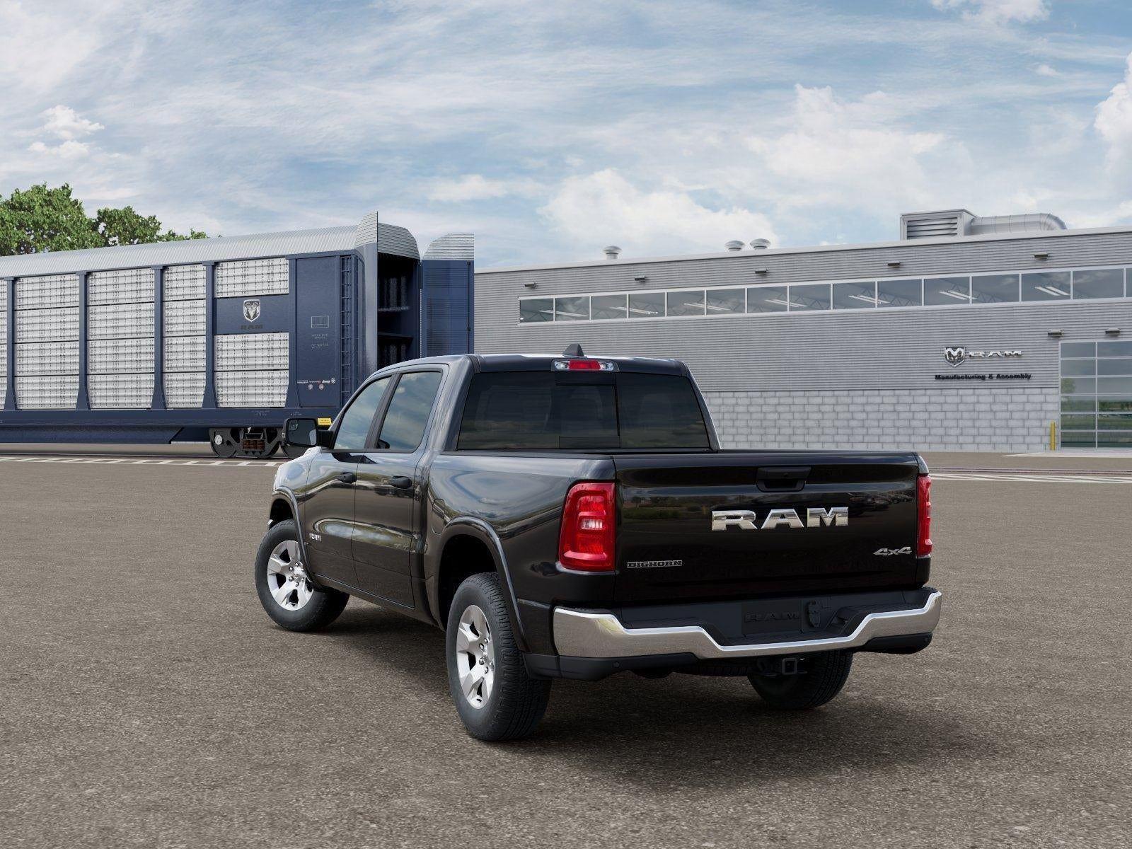 New 2026 Diamond Black Crystal Pearl-Coat Exterior Paint RAM RAM 1500 BIG HORN CREW CAB 4X4 image 29