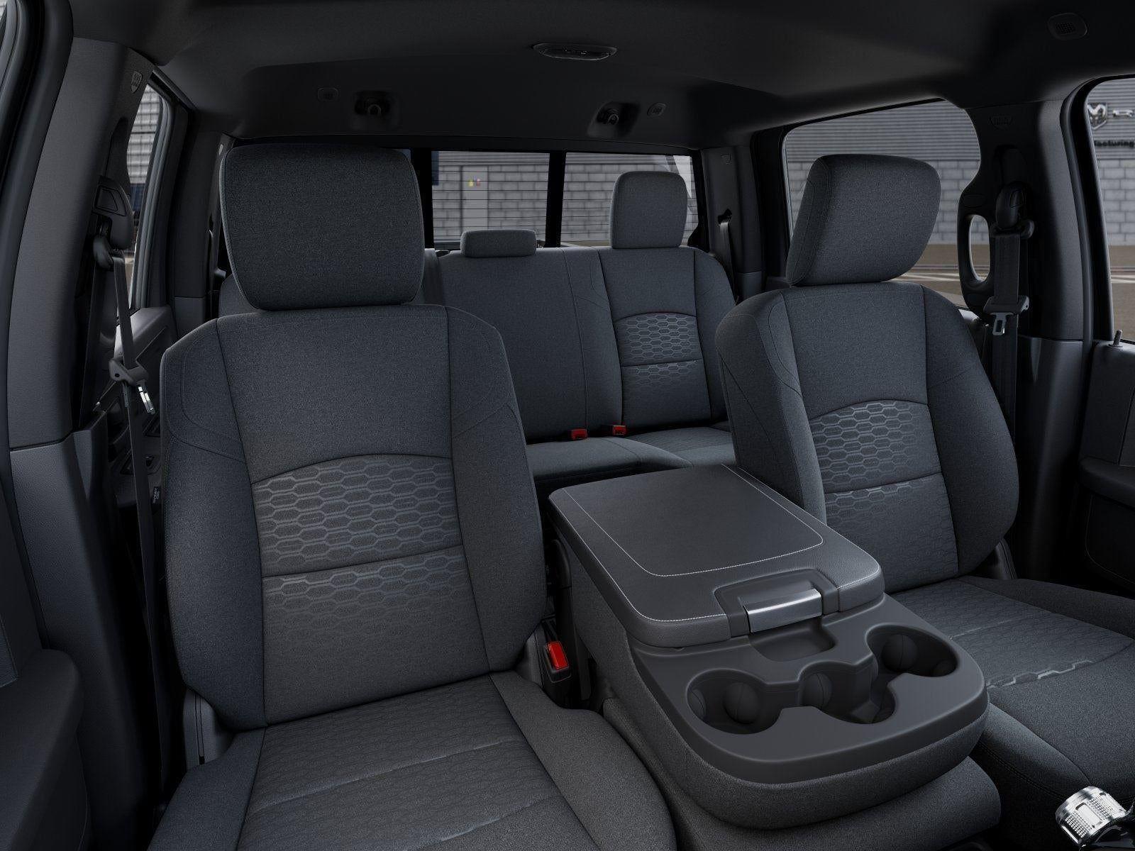 New 2026 Ceramic Gray Clear-Coat Exterior Paint RAM RAM 2500 BLACK EXPRESS CREW CA image 68