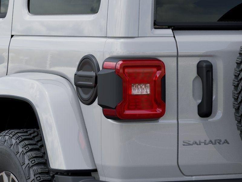 New 2026 Bright White Clear-Coat Exterior Paint Jeep WRANGLER 4-DOOR SAHARA image 61