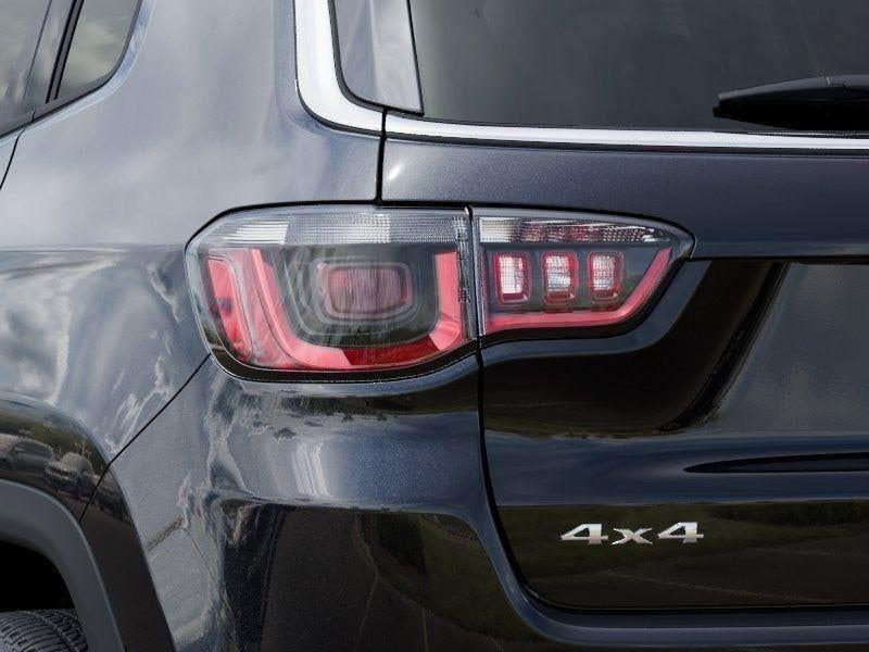 New 2026 Diamond Black Crystal Pearl-Coat Exterior Paint Jeep COMPASS LIMITED 4X4 image 61