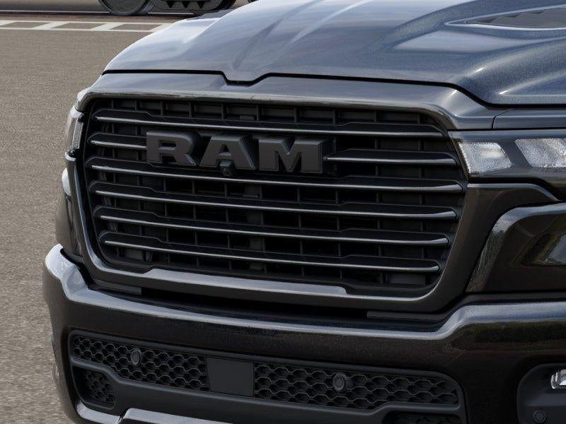 New 2026 Diamond Black Crystal Pearl-Coat Exterior Paint RAM RAM 1500 LARAMIE CREW CAB 4X4 image 63