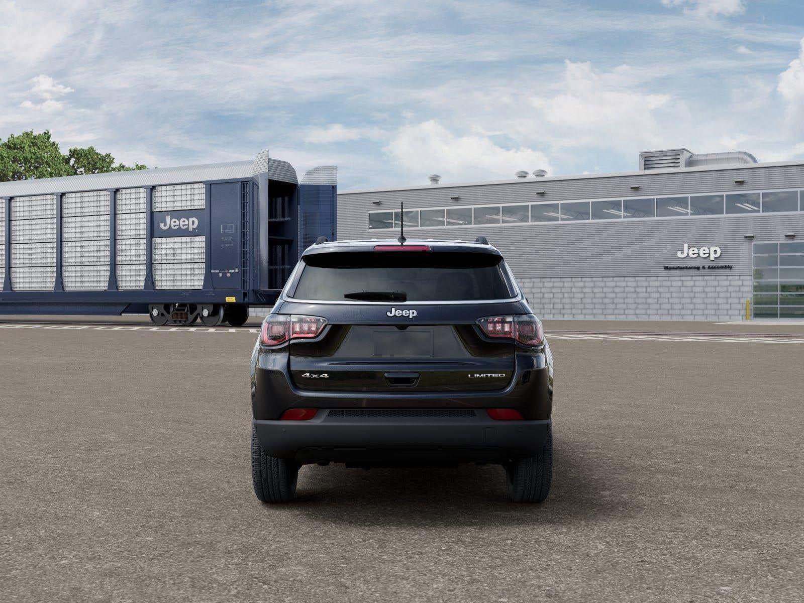 New 2026 Diamond Black Crystal Pearl-Coat Exterior Paint Jeep COMPASS LIMITED 4X4 image 59