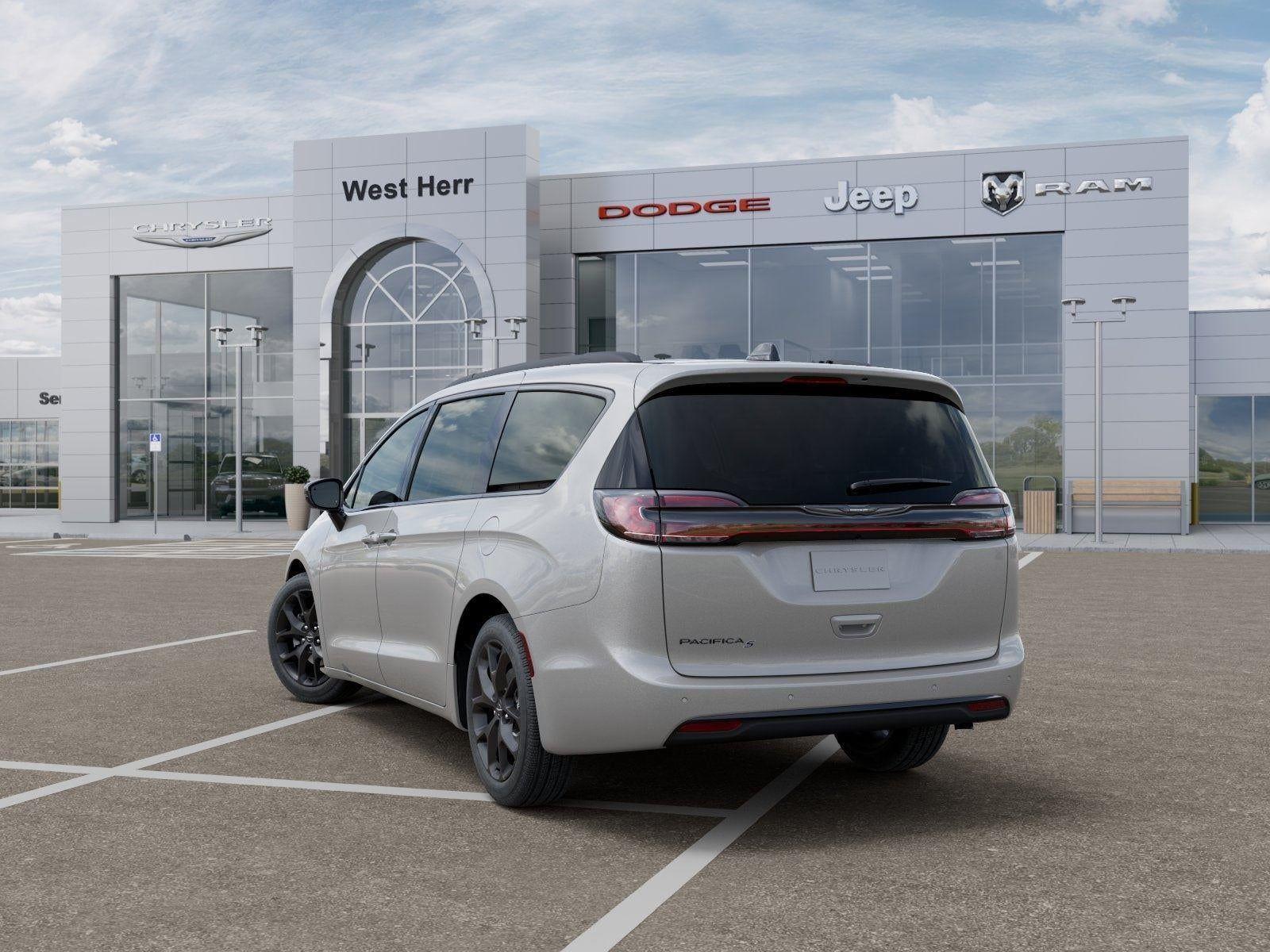 New 2026 Silver Mist Clear-Coat Exterio Chrysler PACIFICA SELECT image 55