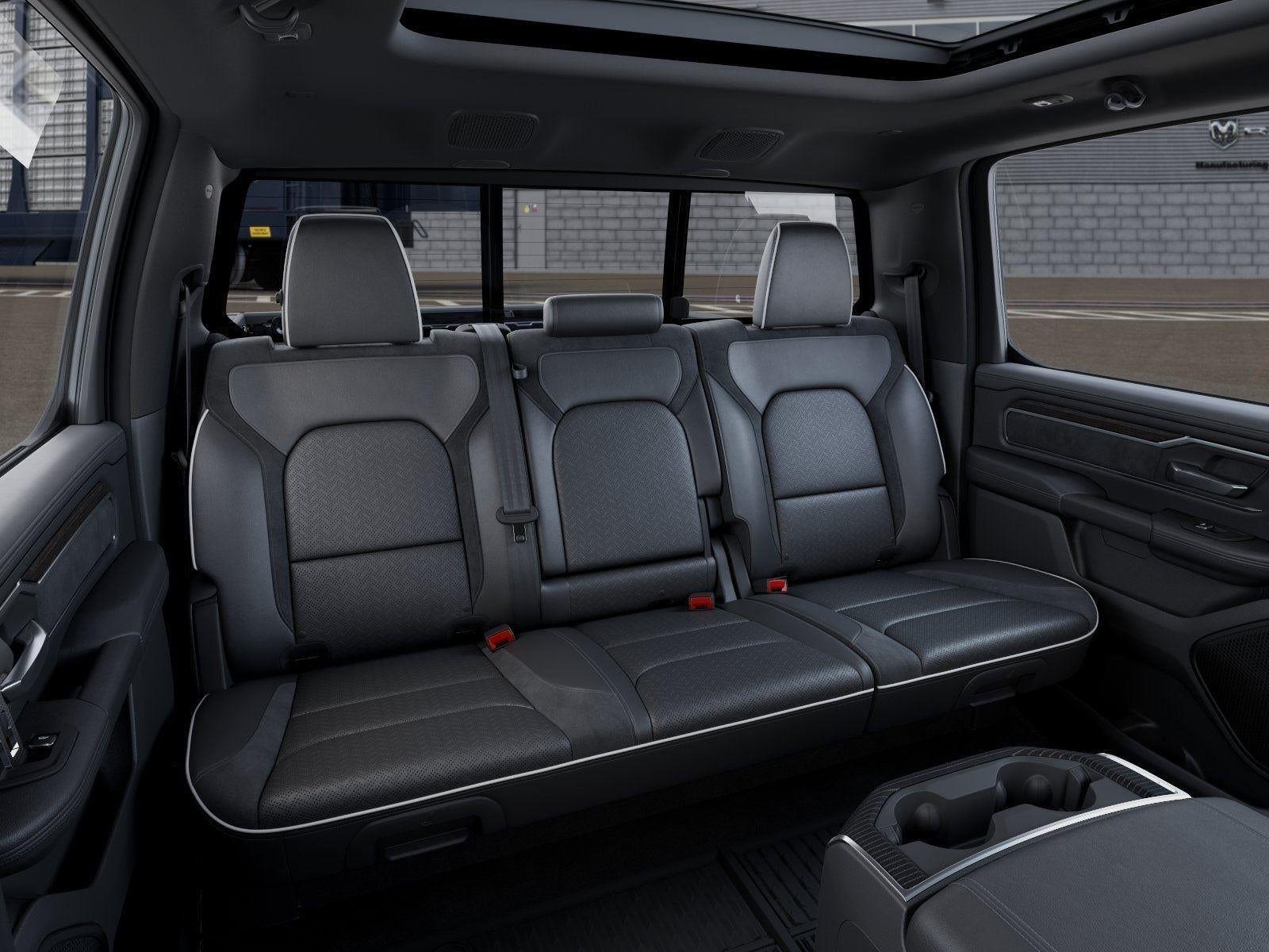 New 2026 Diamond Black Crystal Pearl-Coat Exterior Paint RAM RAM 1500 LARAMIE CREW CAB 4X4 image 67