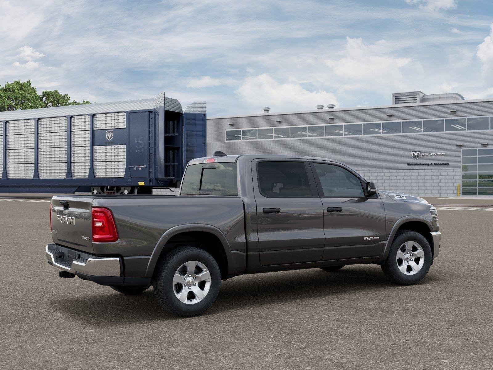 New 2026 Granite Crystal Metallic Clear-Coat Exterior Paint RAM RAM 1500 BIG HORN CREW CAB 4X4 image 56