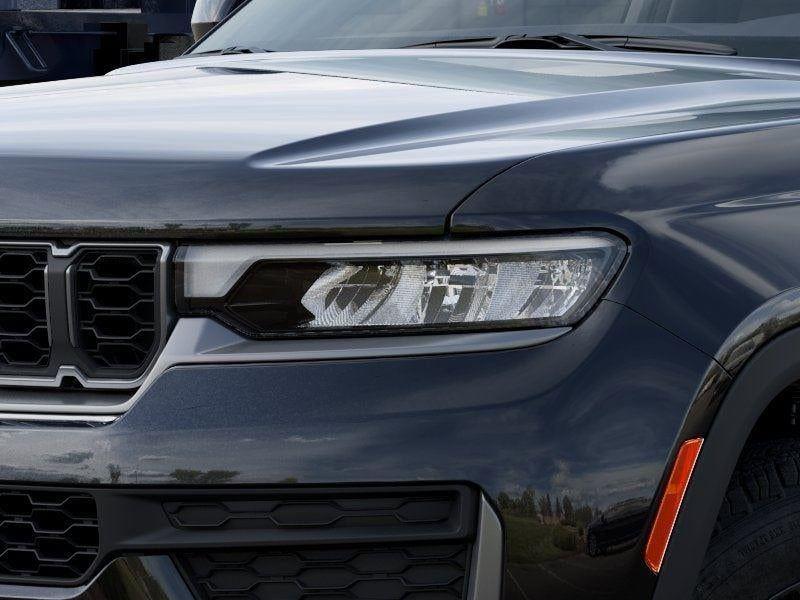 New 2026 Diamond Black Crystal Pearl-Coat Exterior Paint Jeep GRAND CHEROKEE L LAREDO ALTITU image 62
