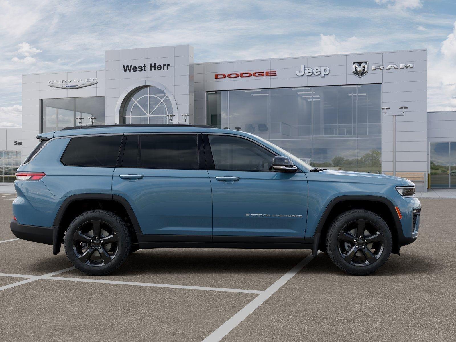 New 2026 Steel Blue Exterior Paint Jeep GRAND CHEROKEE L LIMITED 4X4 image 99