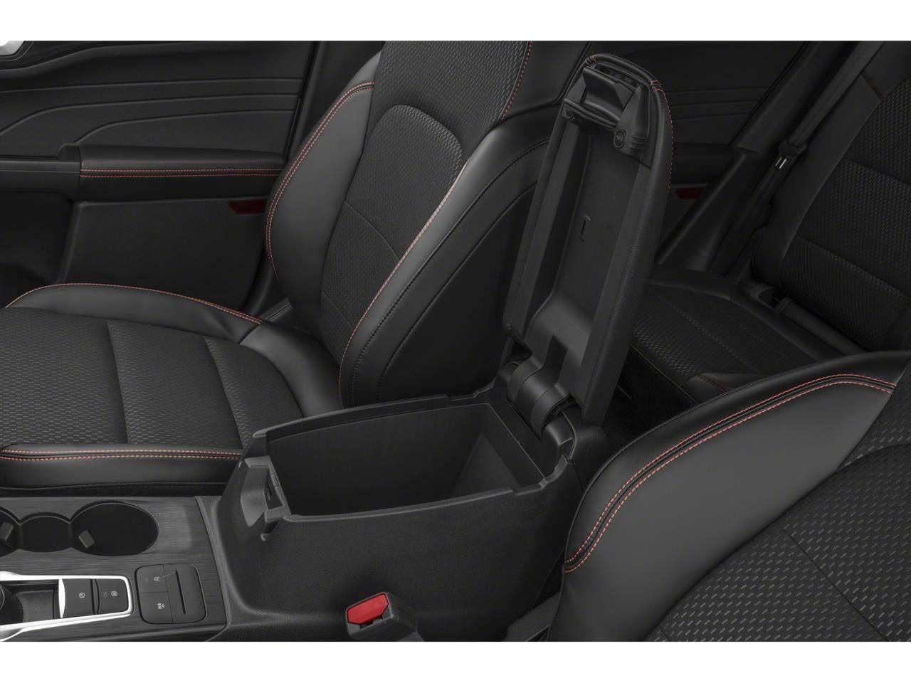 Used 2025 Agate Black Metallic Ford ST-Line image 56