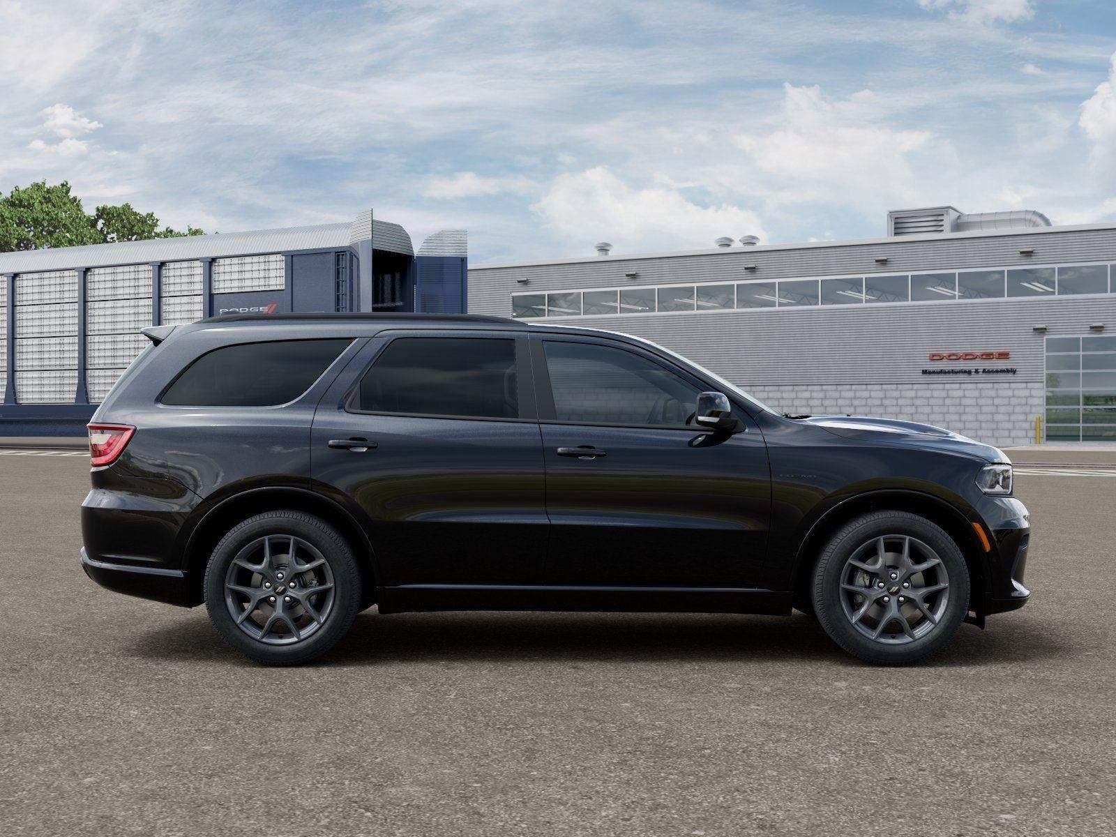 New 2026 Diamond Black Clear-Coat Exterior Paint Dodge DURANGO GT PLUS AWD HEMI V8 image 96