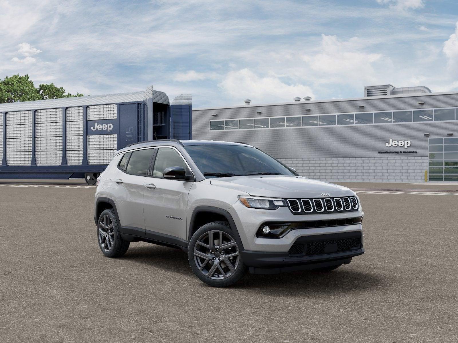 New 2026 Silver Zynith Metallic Clear-Coat Exterior Paint Jeep COMPASS LIMITED ALTITUDE 4X4 image 5
