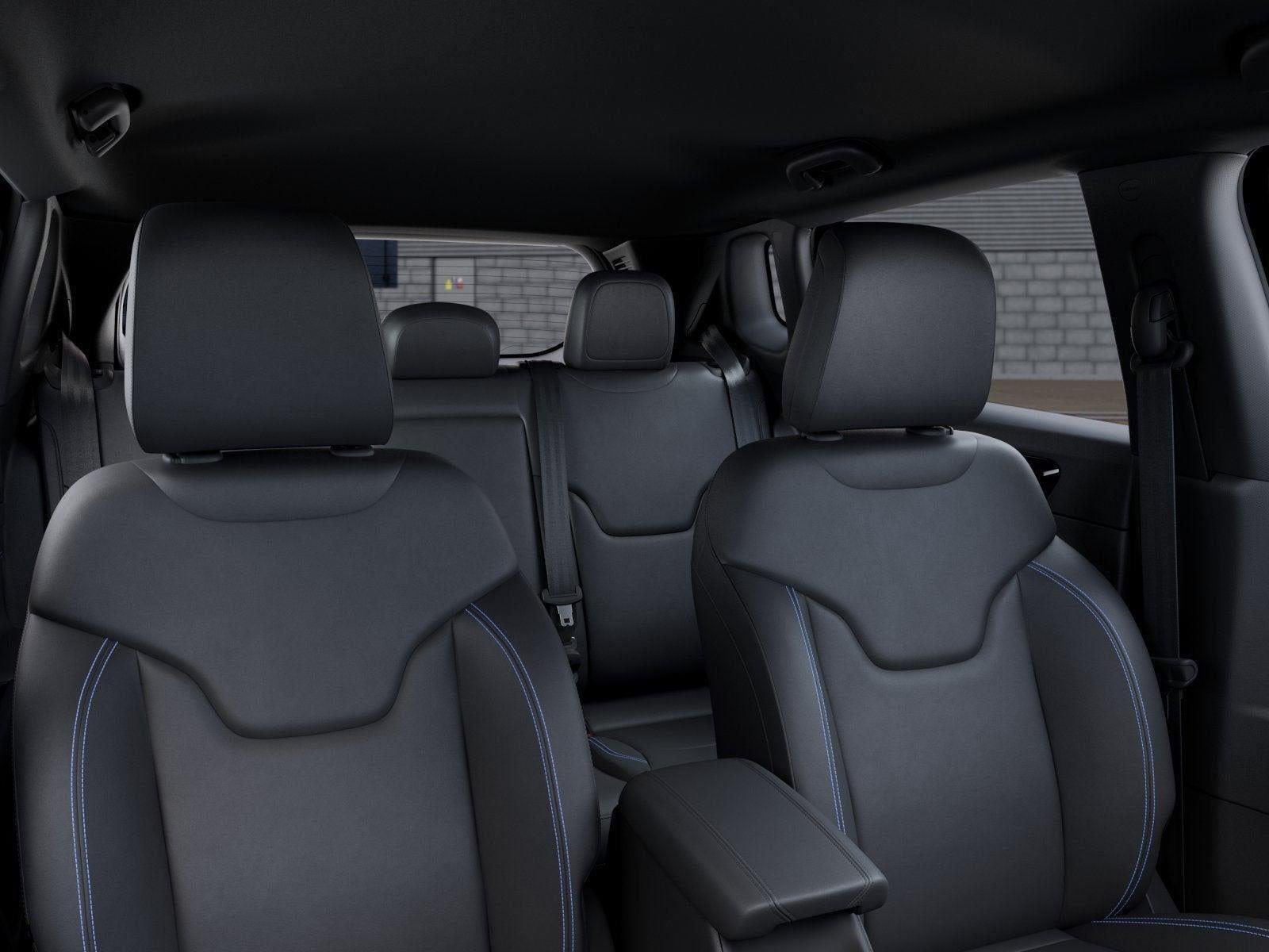 New 2026 Silver Zynith Metallic Clear-Coat Exterior Paint Jeep COMPASS LIMITED ALTITUDE 4X4 image 26