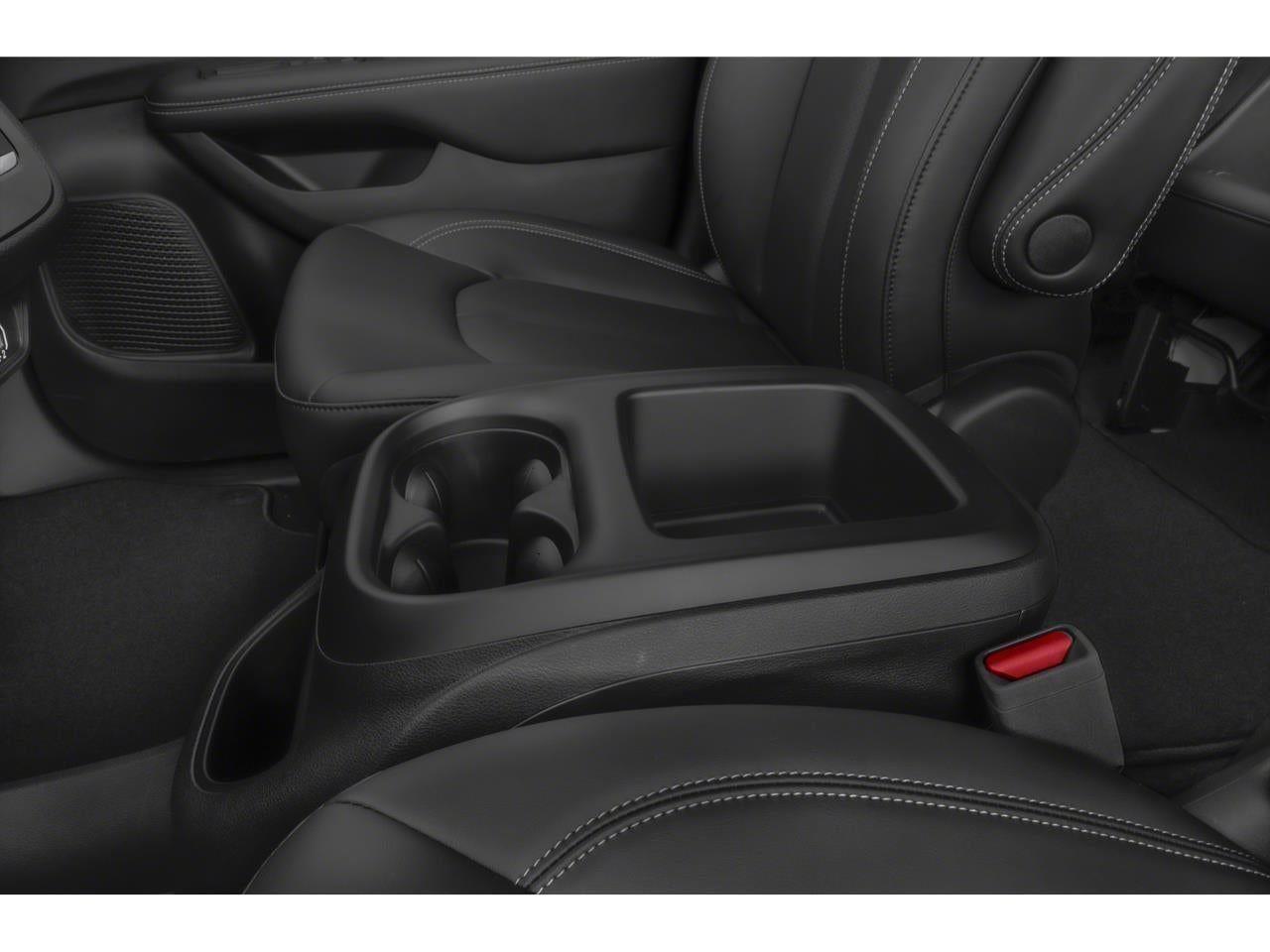 Used 2026 Red Hot Pearlcoat Chrysler Select image 66