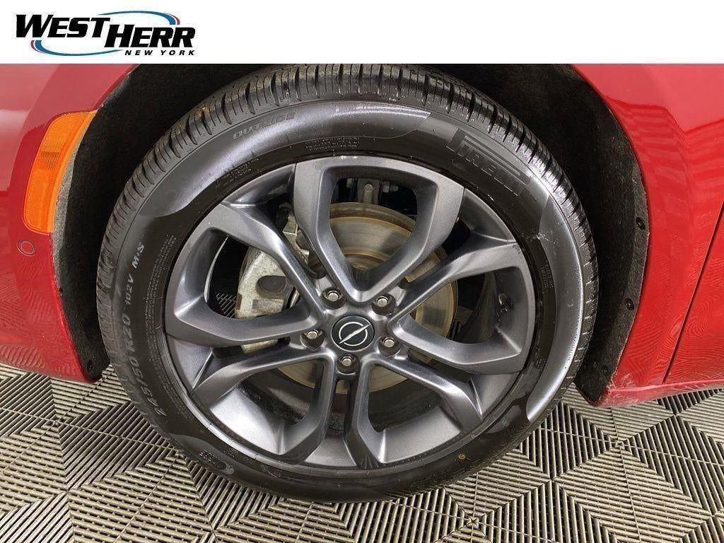 Used 2026 Red Hot Pearlcoat Chrysler Select image 27