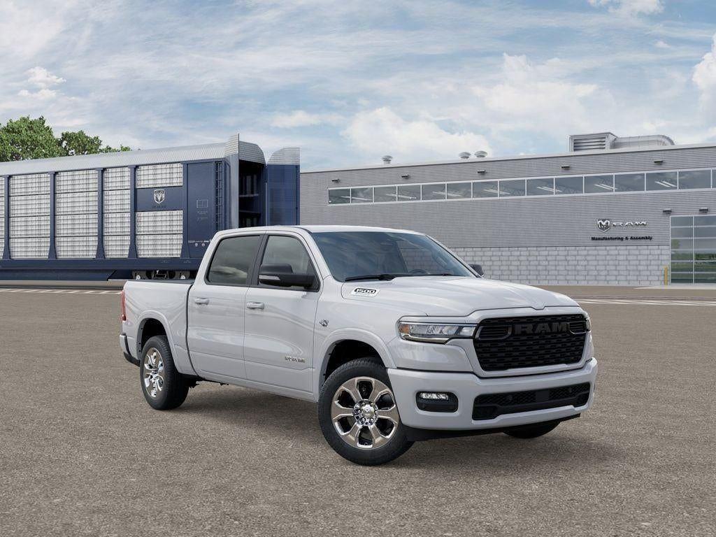 New 2026 Bright White Clear-Coat Exterior Paint RAM RAM 1500 BIG HORN CREW CAB 4X4 image 5