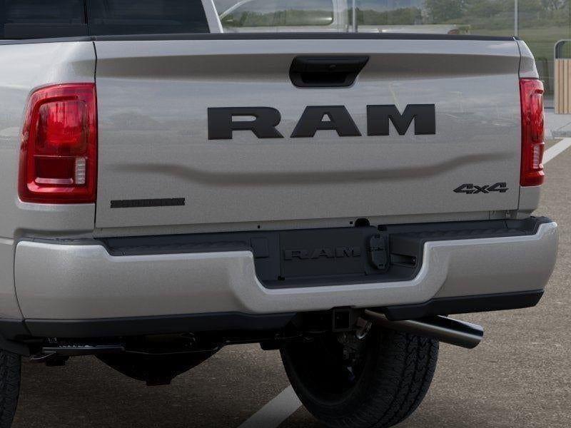 New 2026 Silver-Zynith Exterior Paint RAM RAM 2500 BIG HORN CREW CAB 4X4 image 91