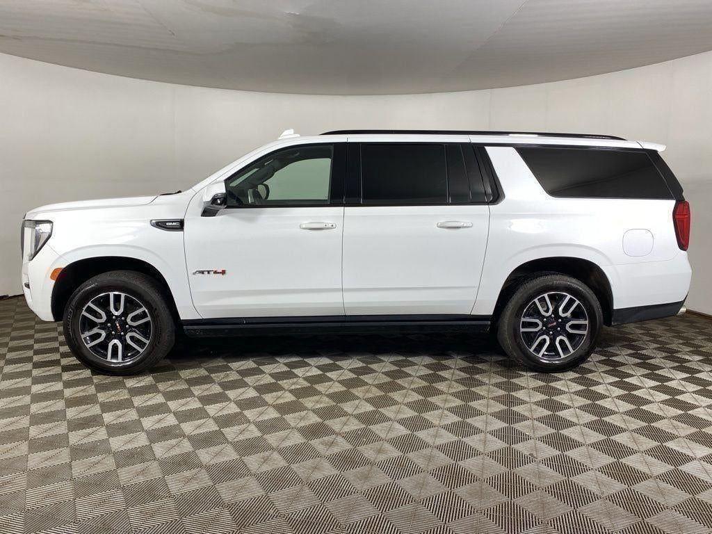Used 2023 Summit White GMC 4WD AT4 image 59