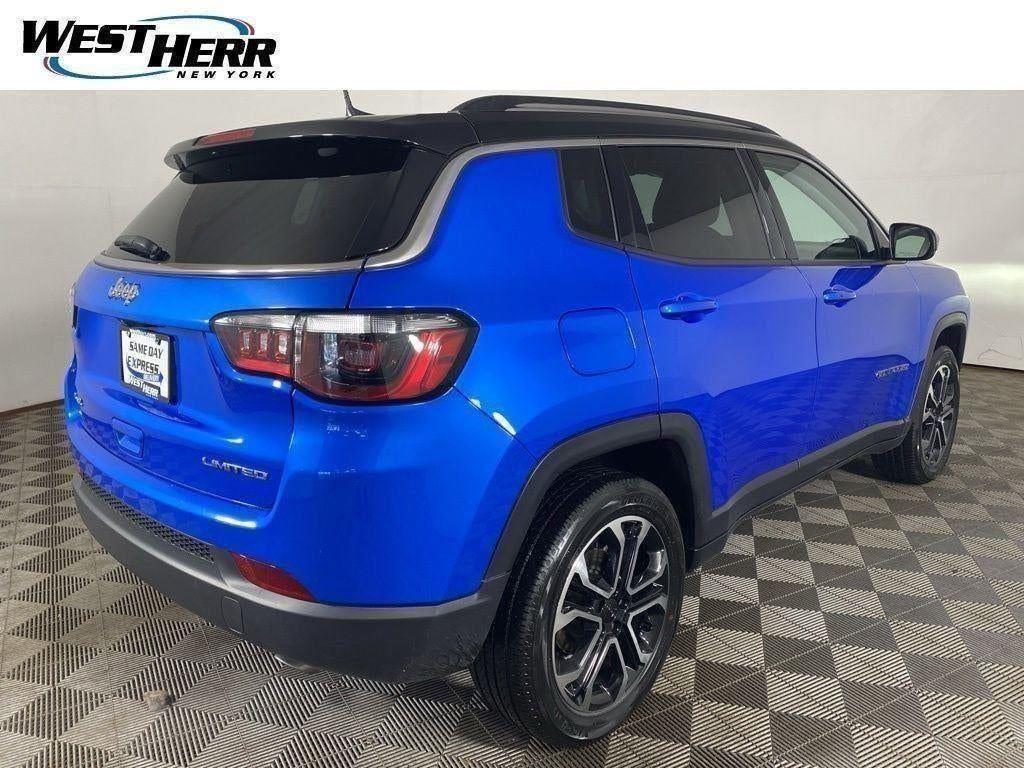 Certified Used 2022 Laser Blue Pearlcoat Jeep Limited 4x4 image 51