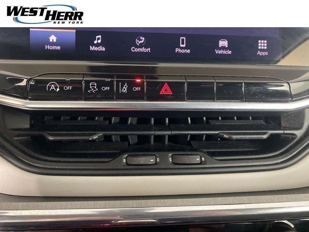 Certified Used 2022 Laser Blue Pearlcoat Jeep Limited 4x4 image 34