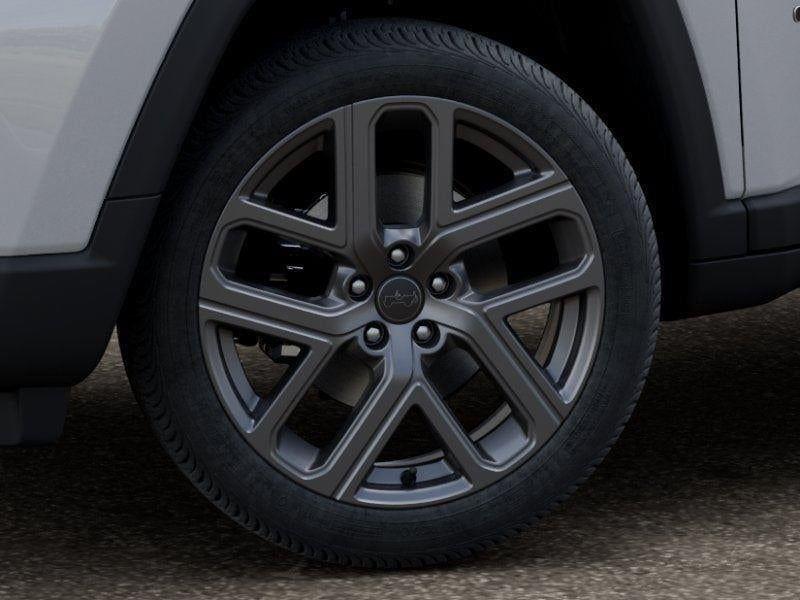 New 2026 Bright White Clear-Coat Exterior Paint Jeep COMPASS LIMITED ALTITUDE 4X4 image 86