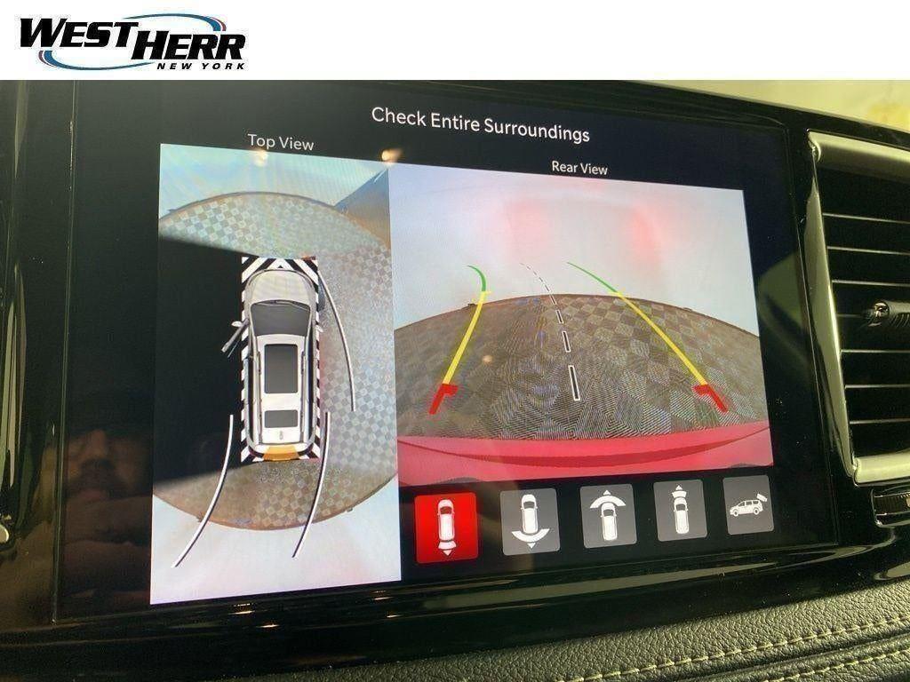 Used 2026 Red Hot Pearlcoat Chrysler Select AWD image 32