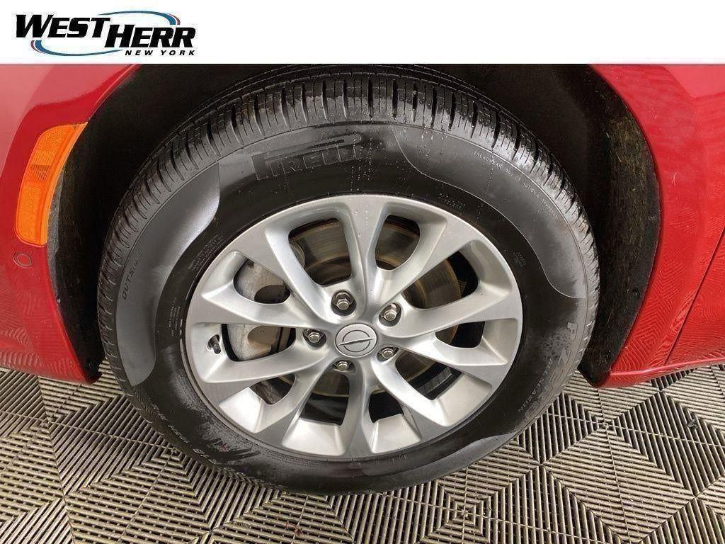 Used 2026 Red Hot Pearlcoat Chrysler Select AWD image 45