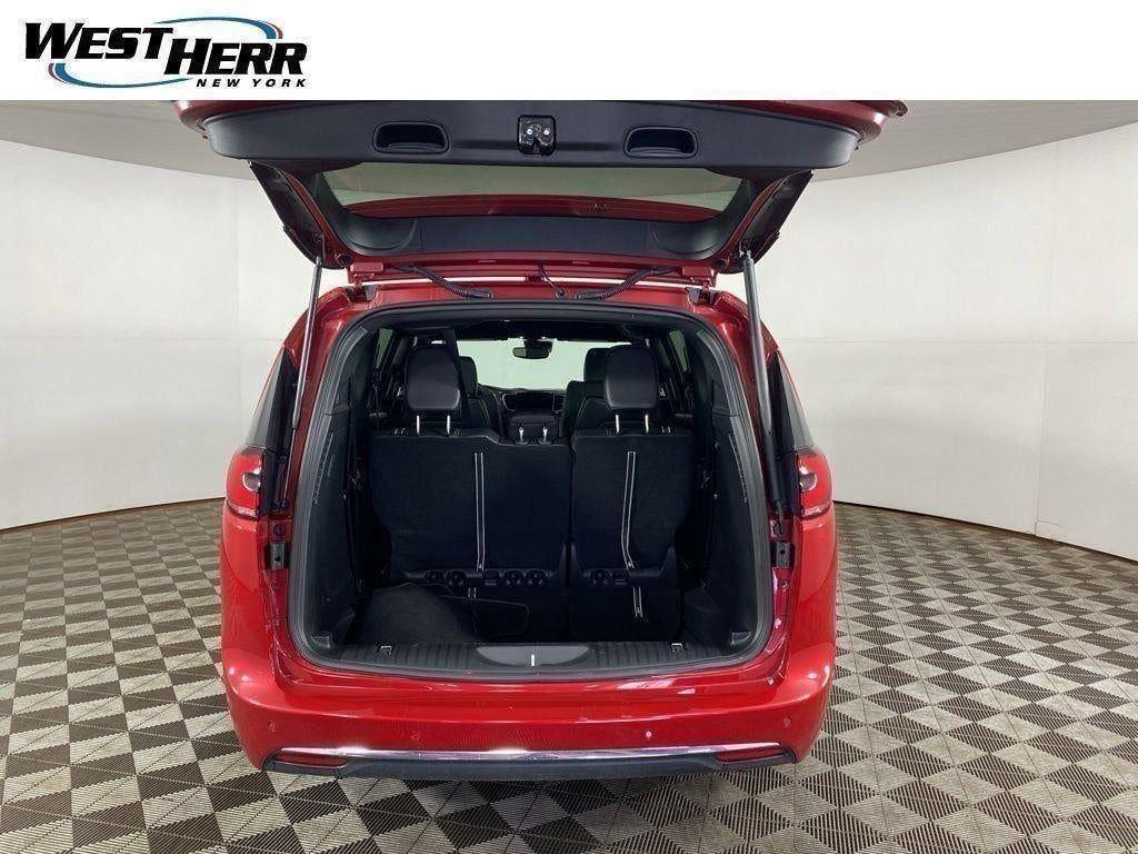 Used 2026 Red Hot Pearlcoat Chrysler Select AWD image 48