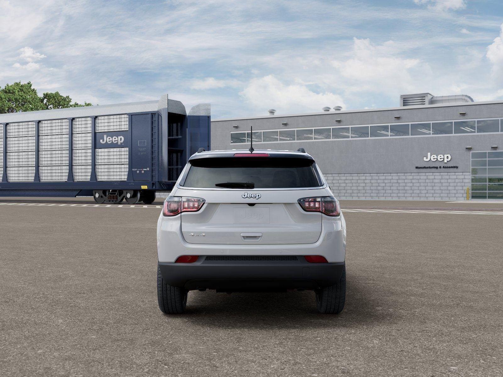 New 2026 Bright White Clear-Coat Exterior Paint Jeep COMPASS LIMITED ALTITUDE 4X4 image 85