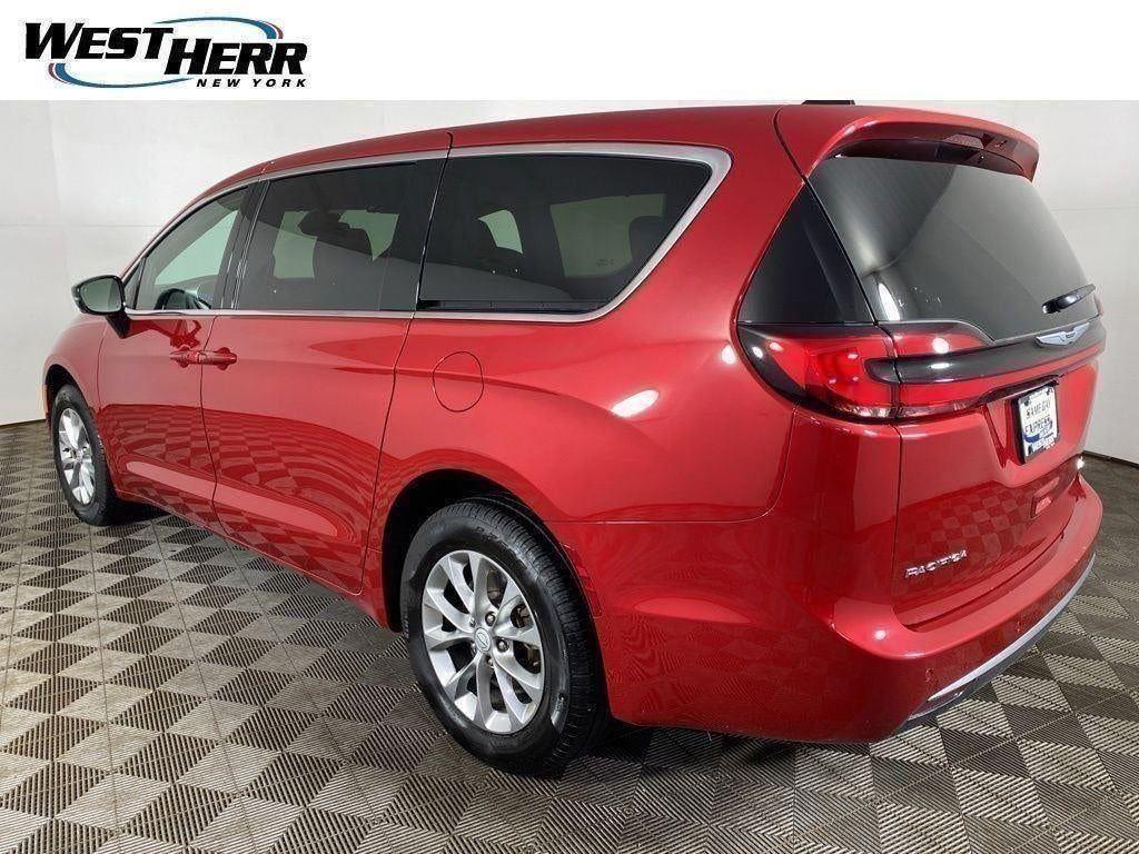 Used 2026 Red Hot Pearlcoat Chrysler Select AWD image 54