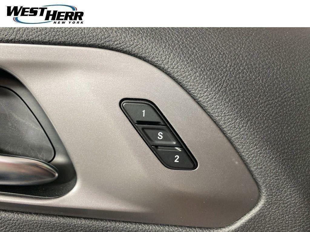 Used 2026 Red Hot Pearlcoat Chrysler Select AWD image 12