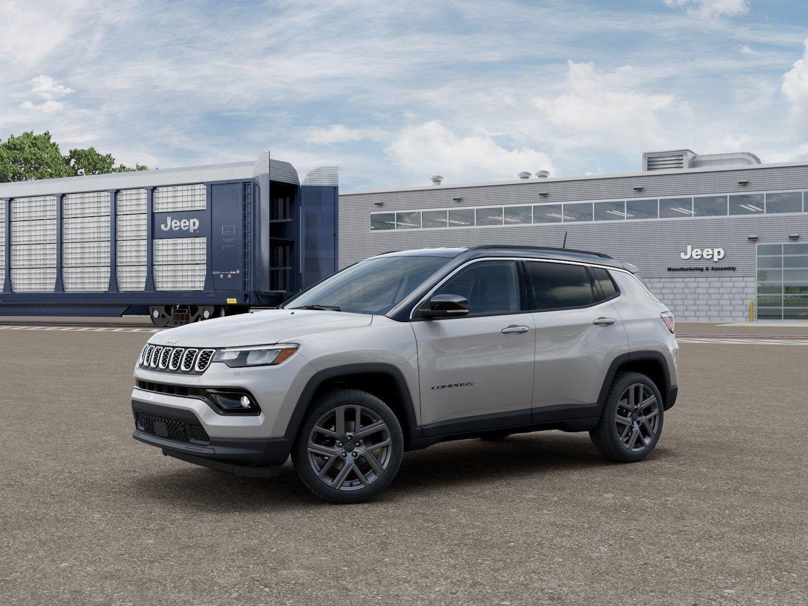 New 2026 Silver Zynith Metallic Clear-Coat Exterior Paint Jeep COMPASS LIMITED ALTITUDE 4X4 image 80