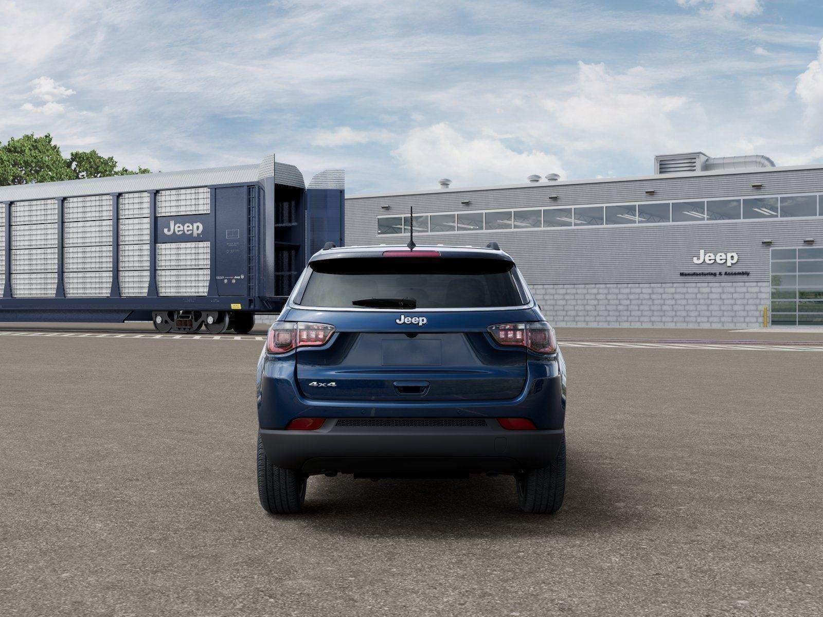 New 2026 Fathom Blue Pearl-Coat Exterior Paint Jeep COMPASS LIMITED ALTITUDE 4X4 image 33