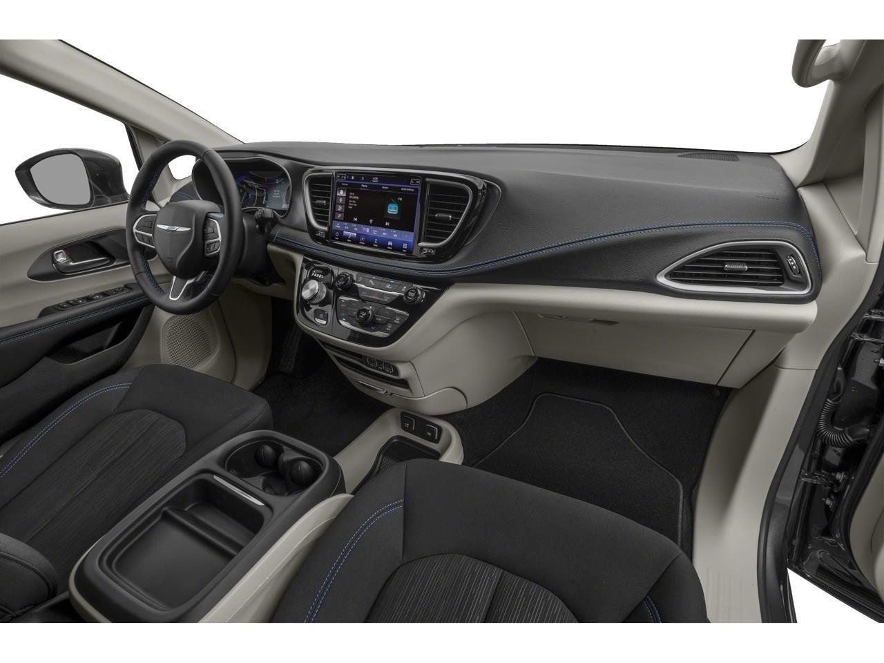 Certified Used 2021 Ceramic Gray Clearcoat Chrysler Touring L AWD image 97