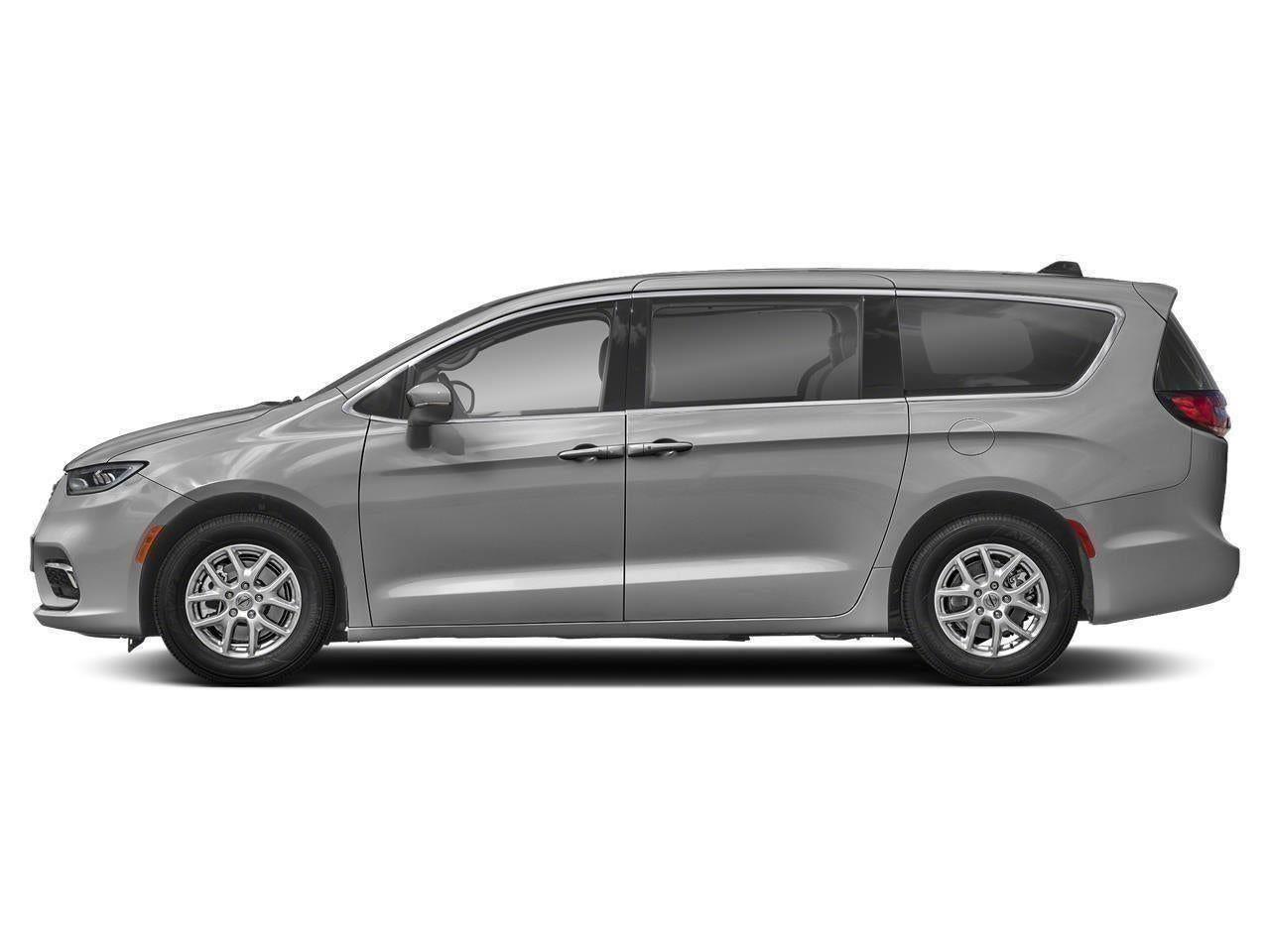 Used 2023 Ceramic Gray Clearcoat Chrysler Limited image 86