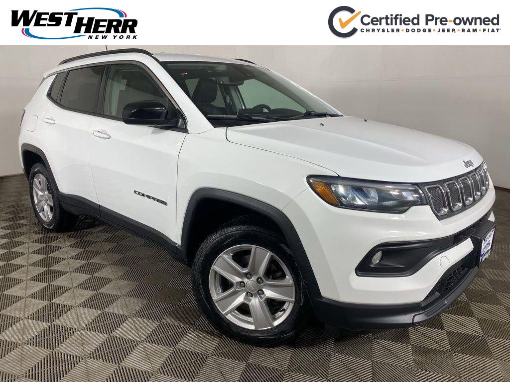 Bright White Clearcoat 2022 Jeep Compass Latitude 4WD SUV / Crossover Four-Wheel Drive 9-Speed Automatic