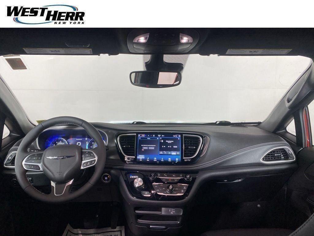 Used 2026 Red Hot Pearlcoat Chrysler Select AWD image 47