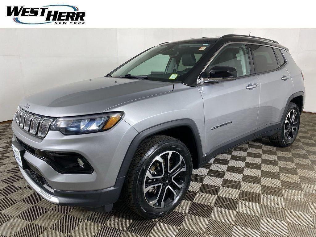Certified Used 2022 Billet Silver Metallic Clearco Jeep Limited 4x4 image 24