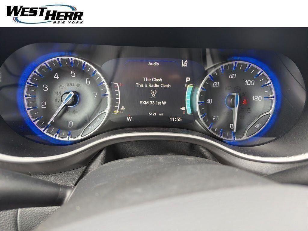 Used 2026 Red Hot Pearlcoat Chrysler Select AWD image 2