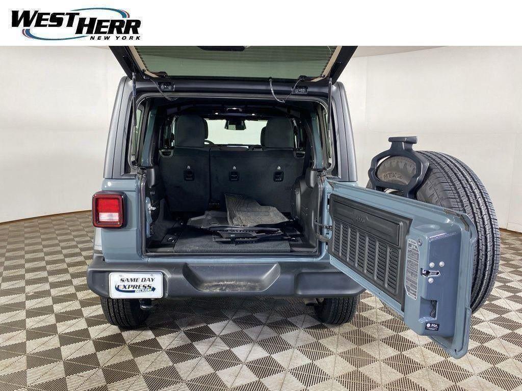 Used 2026 Anvil Clearcoat Jeep Sport S image 18
