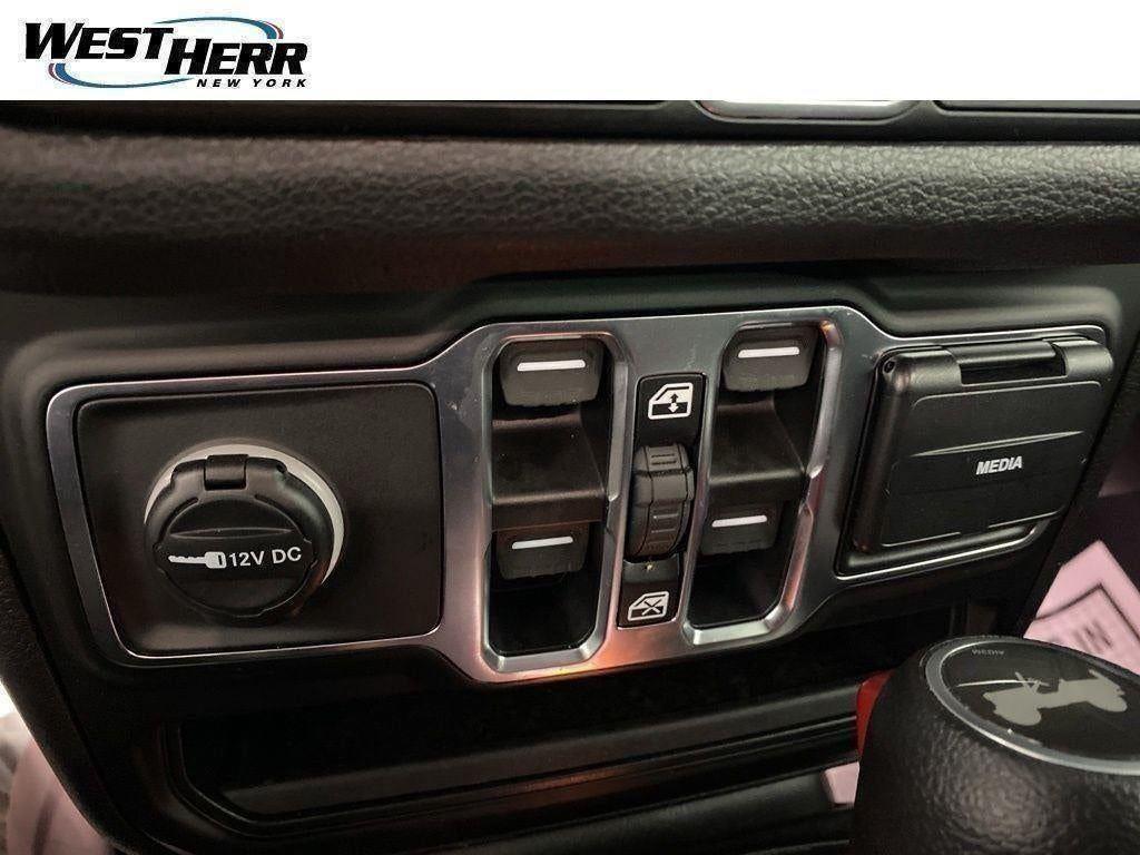 Used 2026 Anvil Clearcoat Jeep Sport S image 7