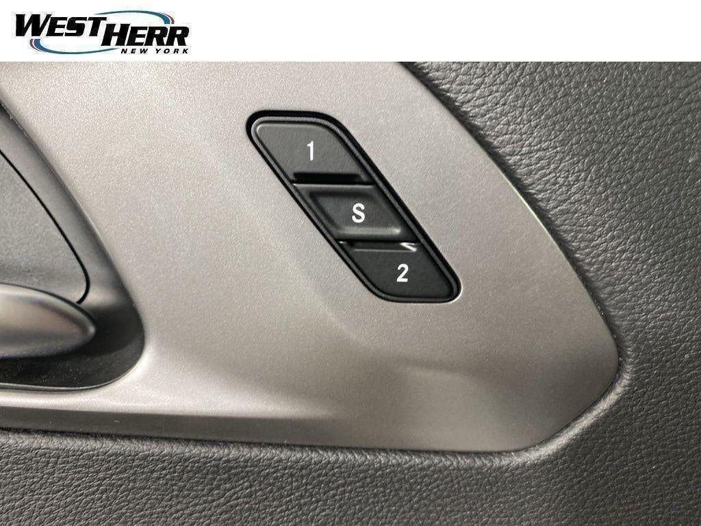 Used 2026 Bright White Clearcoat Chrysler Select image 12
