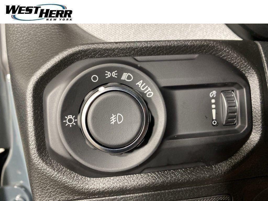 Used 2026 Anvil Clearcoat Jeep Sport S image 13
