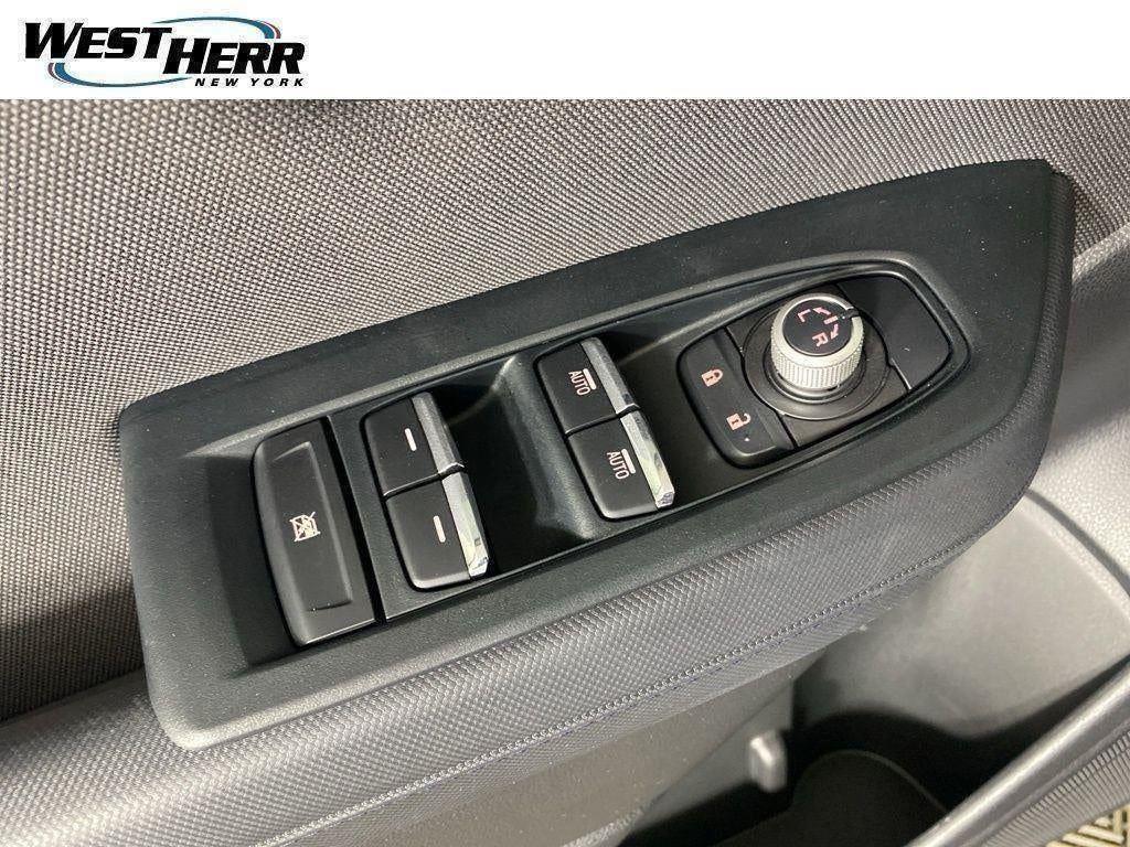 Used 2025 Brilliant Bronze Metallic Subaru Premium image 40